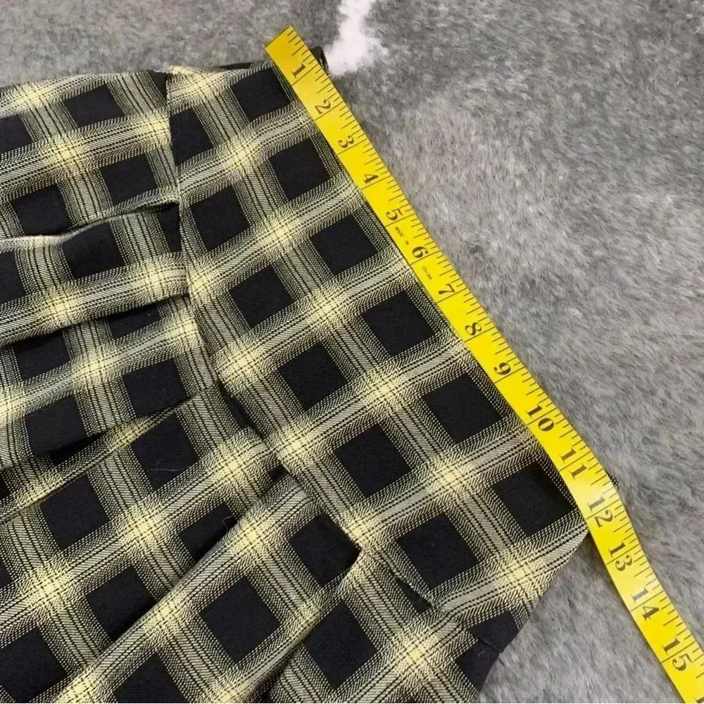 Hot Topic Plaid Pleated Skirt - Picture 10 of 10